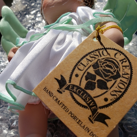 Doll - Picture 2 of 6